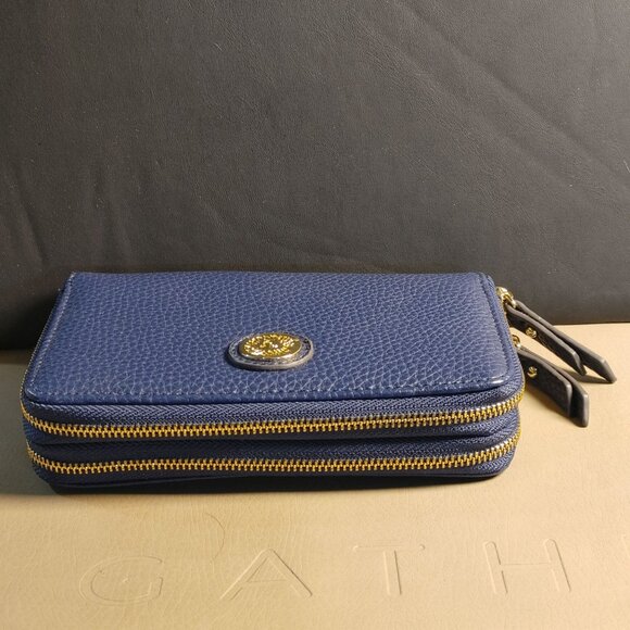 Anne Kline Blue Leather Zip Wallet Gold Lion Medallion Double Compartments - Picture 9 of 11